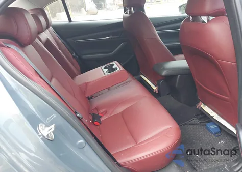 2022 Mazda Mazda3 Carbon Edition z USA, uszkodzony, nr VIN 3MZBPACL5NM317886